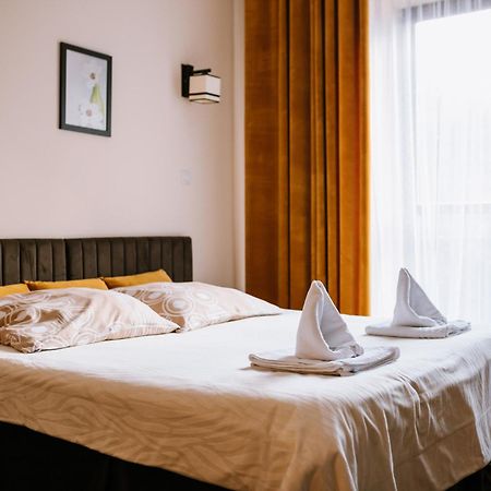 Osrodek Szkoleniowo Wypoczynkowy Roznow Hotel Екстериор снимка