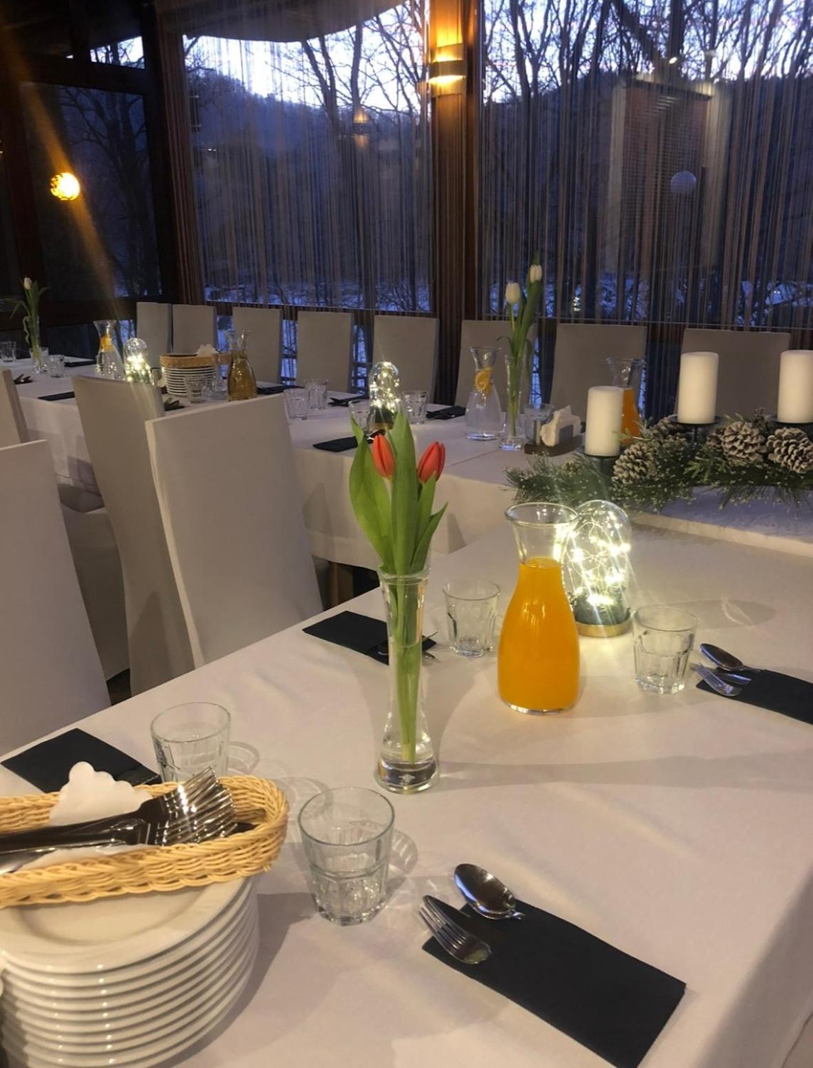 Osrodek Szkoleniowo Wypoczynkowy Roznow Hotel Екстериор снимка