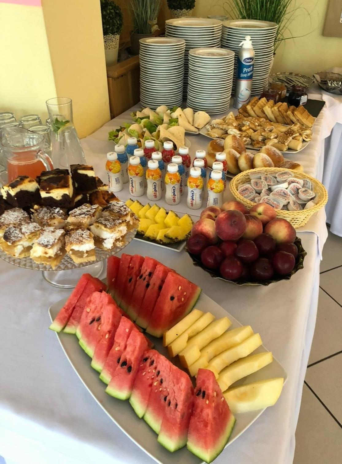 Osrodek Szkoleniowo Wypoczynkowy Roznow Hotel Екстериор снимка