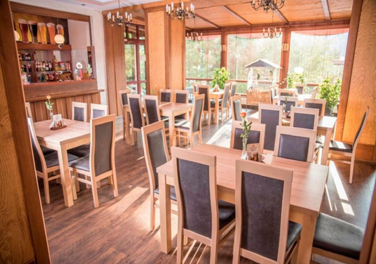 Osrodek Szkoleniowo Wypoczynkowy Roznow Hotel Екстериор снимка